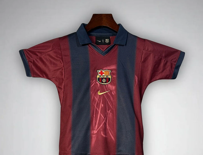 FC BARCELONA X TRAVIS SCOTT RETRO